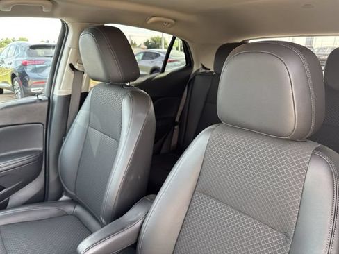 Certified 2022 Buick Encore Preferred w/ Safety Package FWD image 14