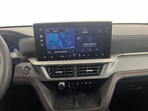 Used 2025 Ford Explorer ST-Line w/ Premium Package image 14