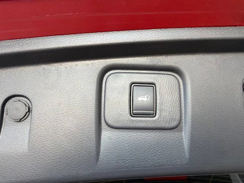 Used 2023 Nissan Murano SL w/ SL Moonroof Package FWD image 8