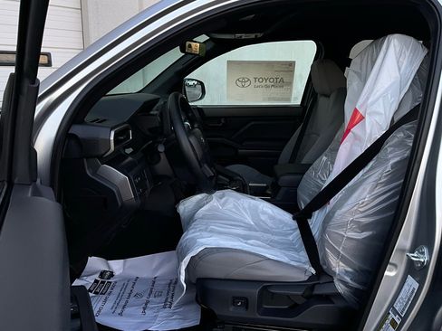 New 2026 Toyota Tacoma SR5 image 10