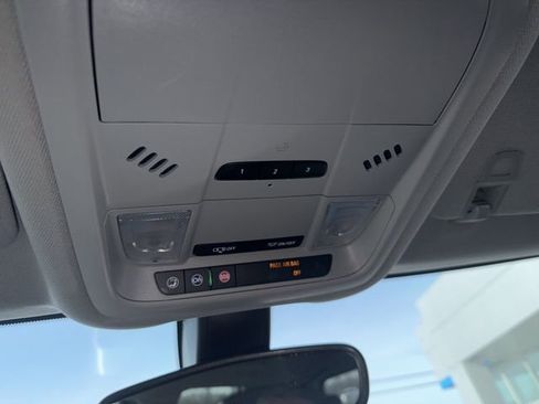 Used 2019 GMC Terrain SLT w/ Preferred Package image 45