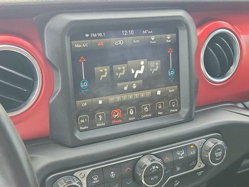 Used 2018 Jeep Wrangler Unlimited Rubicon AWD/4WD image 23
