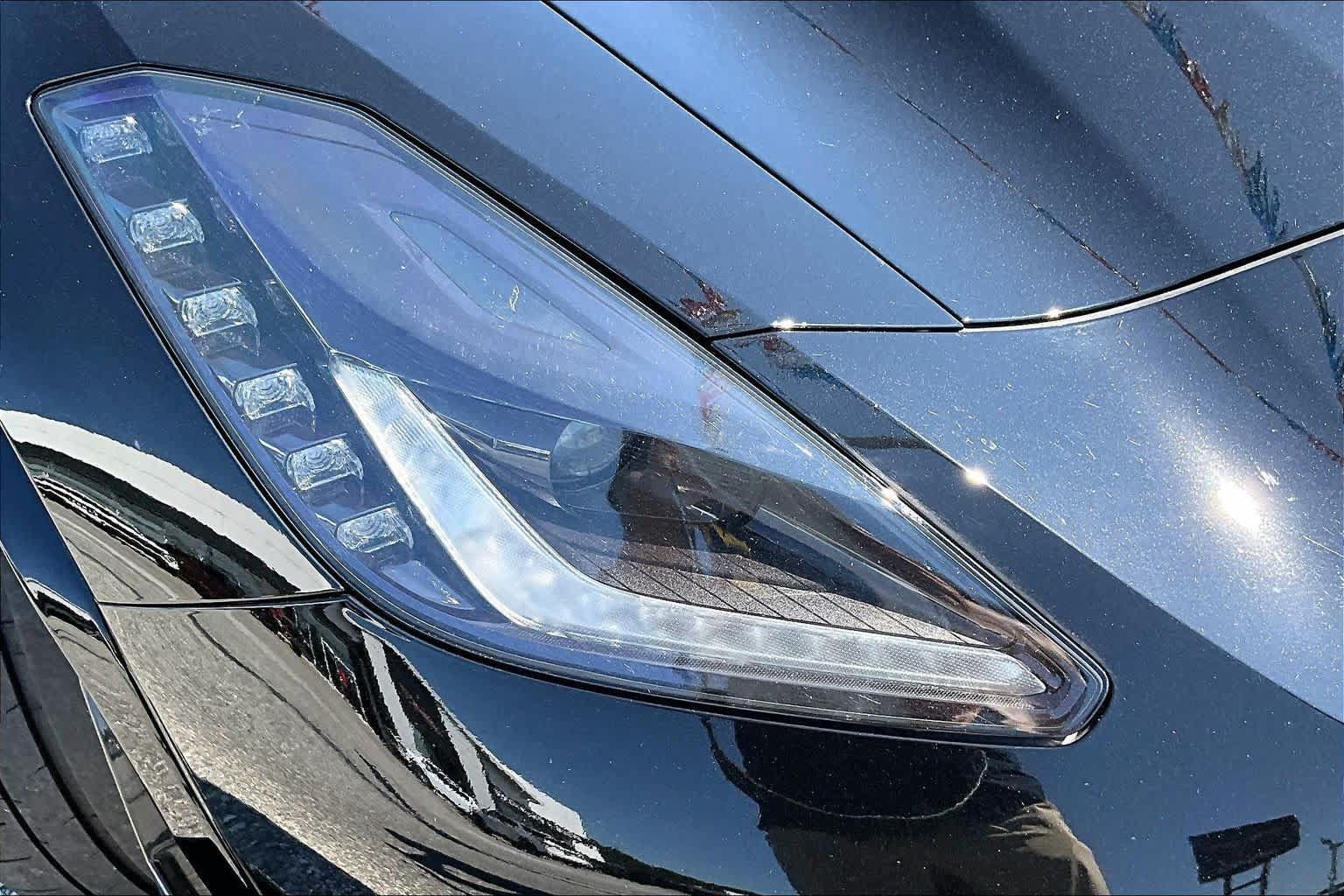 Used 2015 Chevrolet Corvette Z06 w/ 3LZ Preferred Equipment Group RWD image 25