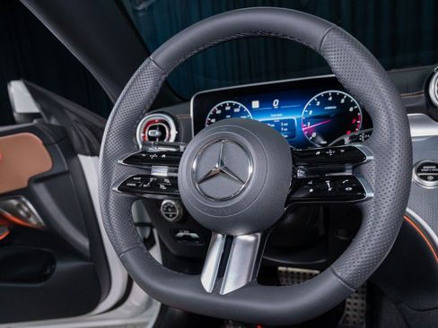 Certified 2026 Mercedes-Benz CLE 300 4MATIC Cabriolet image 22