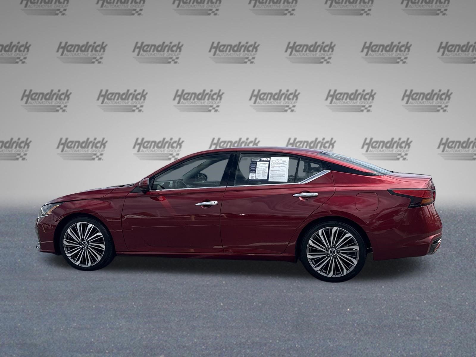Used 2023 Nissan Altima 2.5 SL FWD image 7