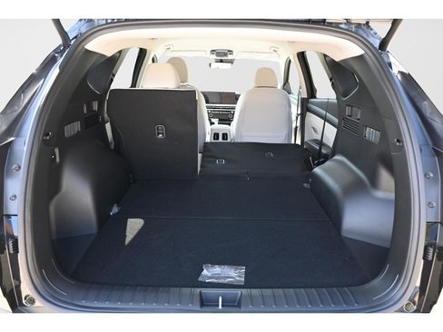 New 2026 Hyundai Tucson SEL image 9