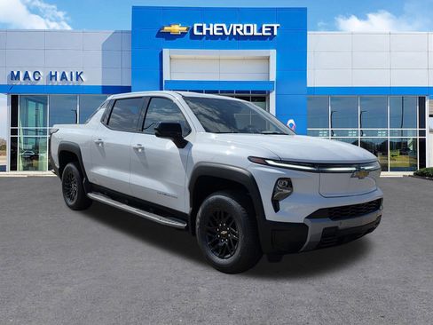 New 2026 Chevrolet Silverado EV LT image 2