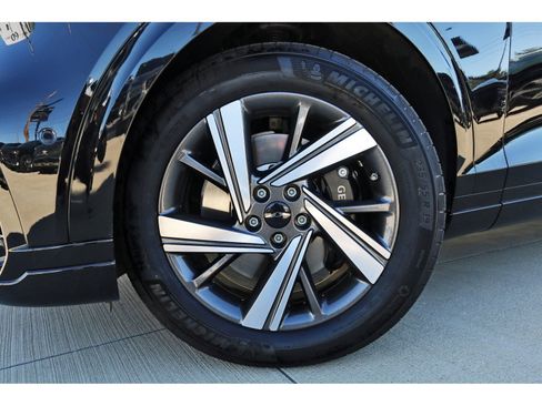 Used 2026 Genesis GV70 3.5T Sport Advanced image 31