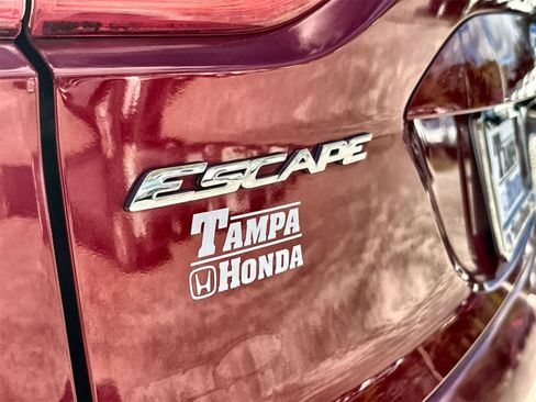 Used 2014 Ford Escape SE w/ Equipment Group 201A image 7