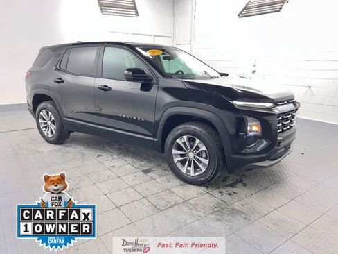 Used 2025 Chevrolet Equinox LT image 3