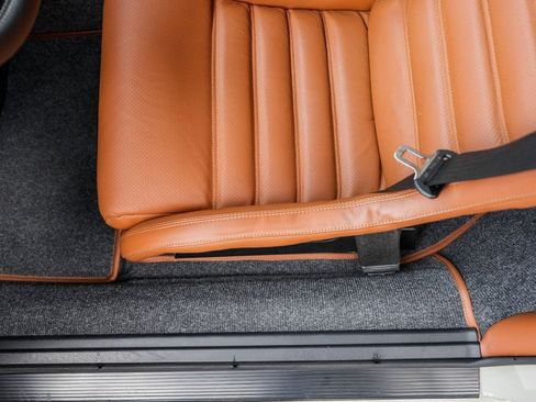 Used 1992 Porsche 911 GT3 RS image 26