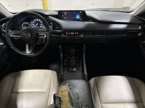 Used 2019 MAZDA MAZDA3 Sedan FWD image 10