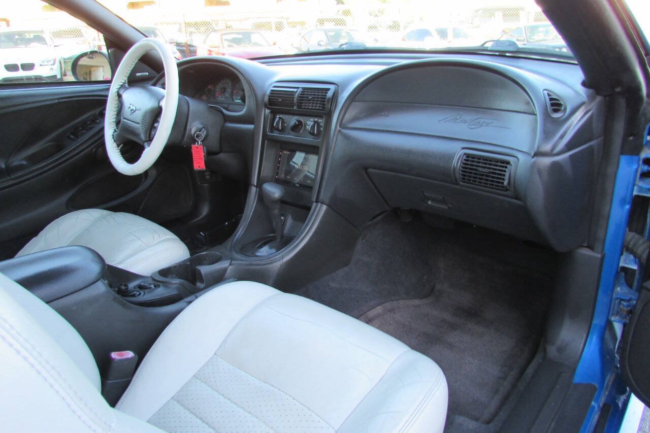 Used 2000 Ford Mustang GT RWD image 33