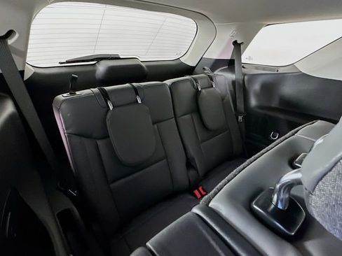 New 2026 Ford Explorer Active w/ Active Comfort Package image 27