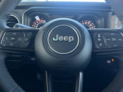 New 2026 Jeep Gladiator Mojave image 19