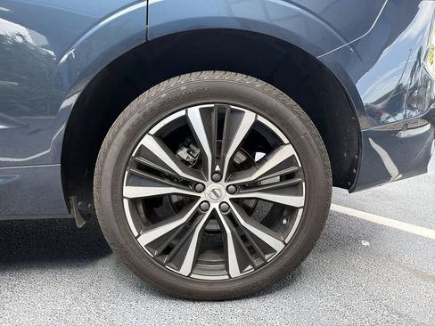 Used 2023 Volvo XC60 B5 Plus w/ Climate Package AWD/4WD image 27