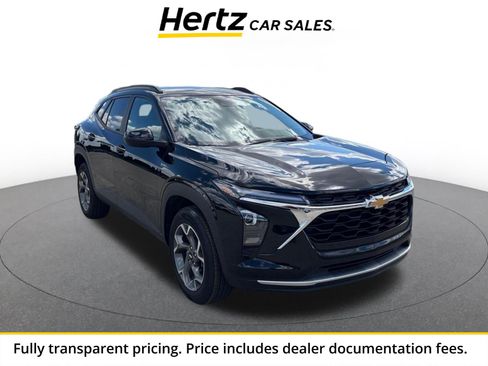Used 2025 Chevrolet Trax LT w/ LT Convenience Package FWD image 1