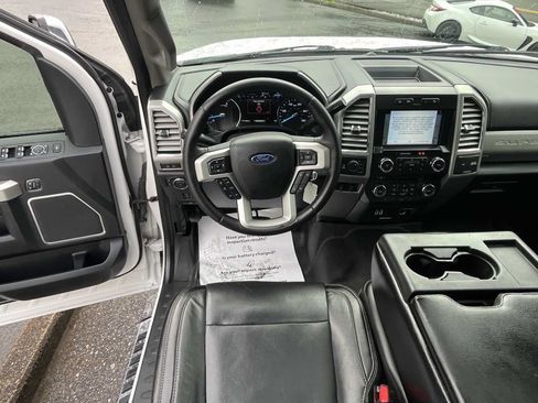 Used 2017 Ford F350 Lariat w/ Chrome Package AWD/4WD image 13