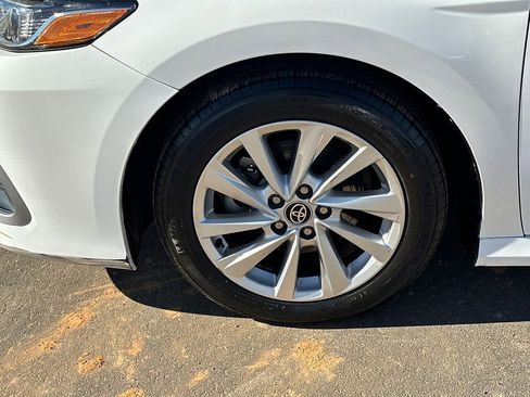 Used 2023 Toyota Camry LE image 8