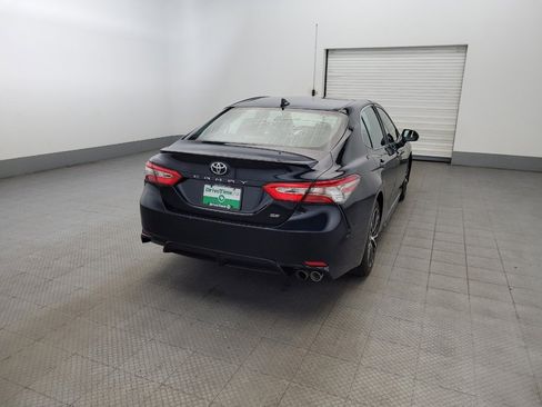 Used 2019 Toyota Camry SE image 7