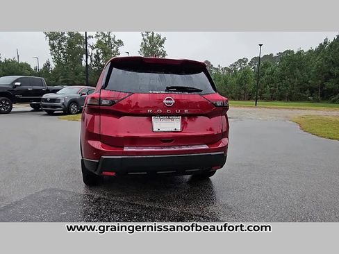 New 2026 Nissan Rogue SV image 31