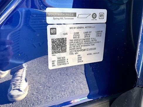 New 2026 Cadillac XT5 Sportv w/ LPO, Floor Liner Package image 13