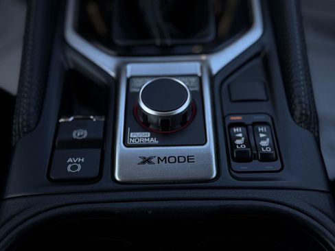 Used 2021 Subaru Forester Limited image 23