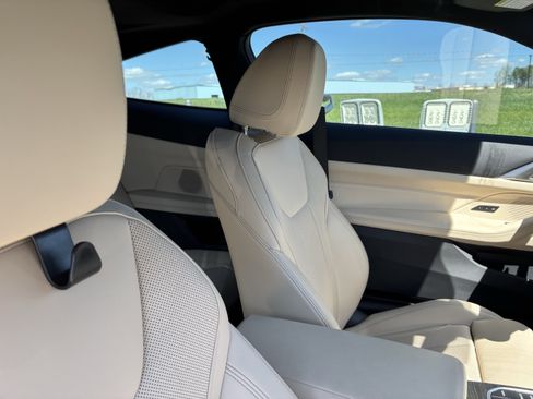 Certified 2024 BMW 430i 430i w/ Premium Package image 35