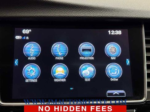 Used 2019 Buick Encore Essence w/ Experience Buick Package AWD/4WD image 26