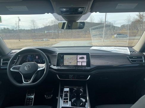 New 2026 Volkswagen Atlas SEL Premium R-Line image 12