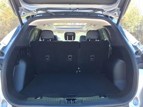 Used 2022 Ford Escape Titanium w/ Titanium Elite Package AWD/4WD image 10
