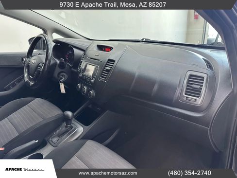 Used 2016 Kia Forte EX image 33