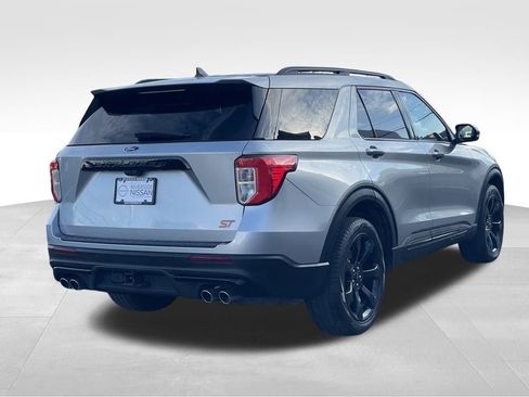 Used 2023 Ford Explorer ST w/ Equipment Group 401A AWD/4WD image 4