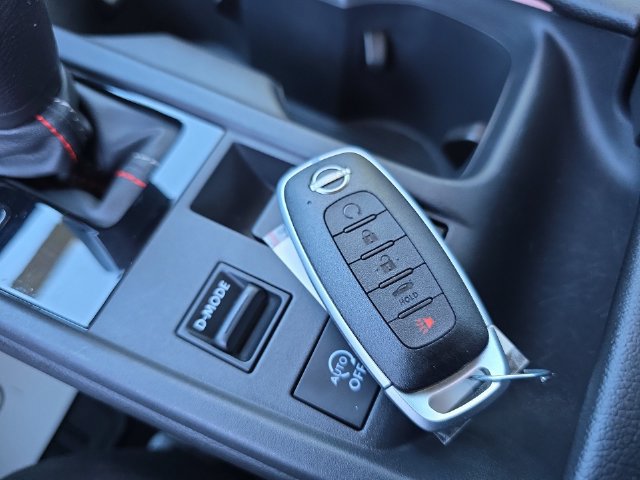 Certified 2026 Nissan Sentra SR w/ SR Premium Package FWD image 35