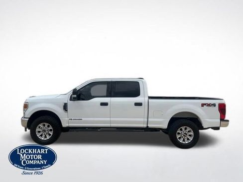 Used 2022 Ford F250 XLT w/ FX4 Off-Road Package AWD/4WD image 4