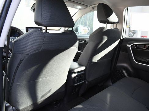 Certified 2024 Toyota RAV4 LE image 21