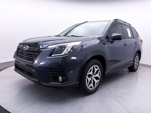 Used 2022 Subaru Forester Premium AWD/4WD image 12