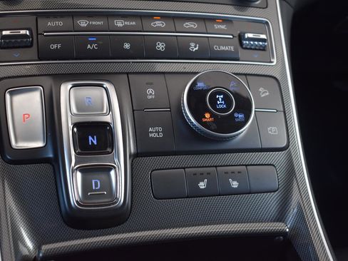 Used 2023 Hyundai Santa Fe SEL image 10