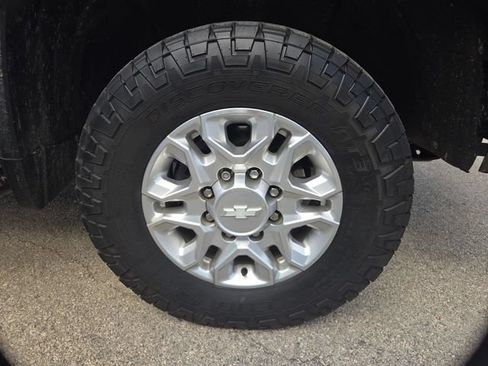 Used 2020 Chevrolet Silverado 2500 LT w/ Texas Edition AWD/4WD image 26