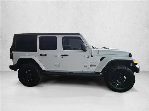 Used 2020 Jeep Wrangler Unlimited Sahara image 6
