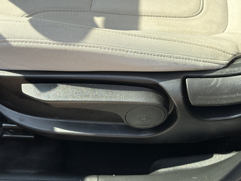 Used 2025 Hyundai Tucson SE FWD image 20
