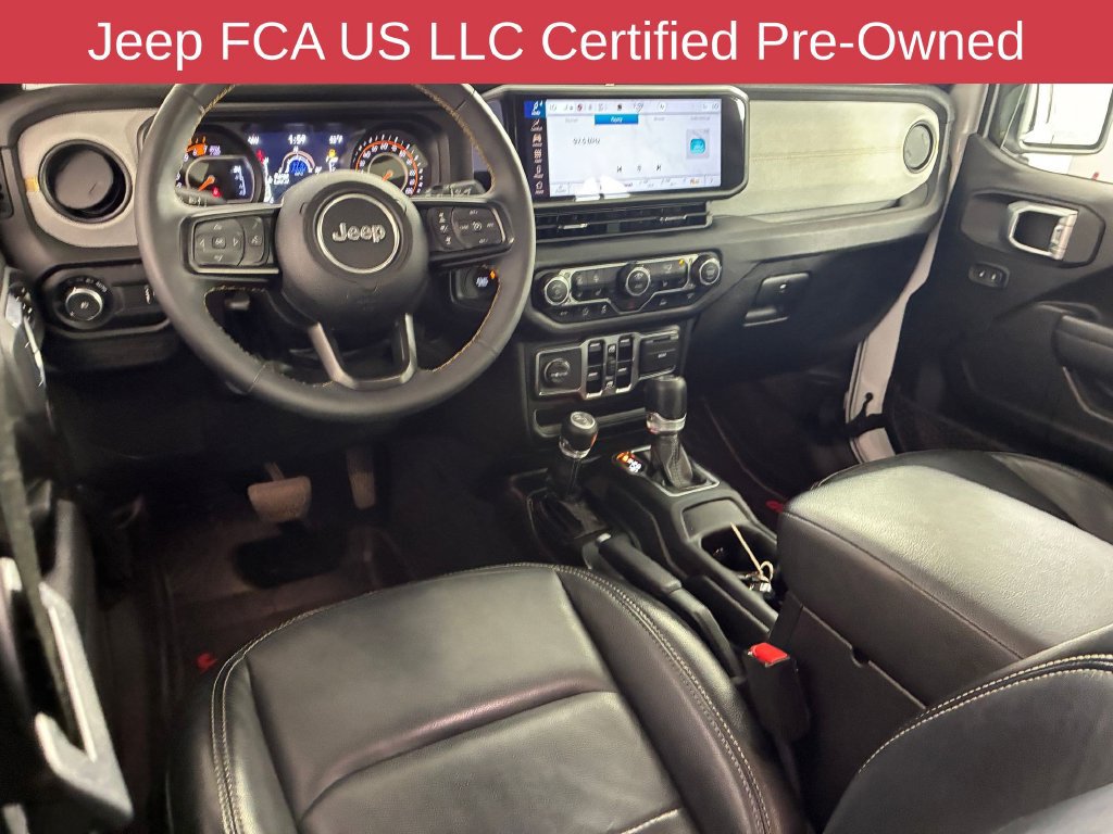 Used 2024 Jeep Wrangler Unlimited Sport AWD/4WD image 32