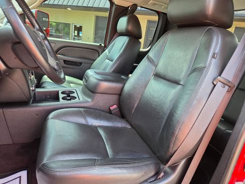 Used 2012 GMC Sierra 2500 SLT w/ SLT Convenience Package AWD/4WD image 25