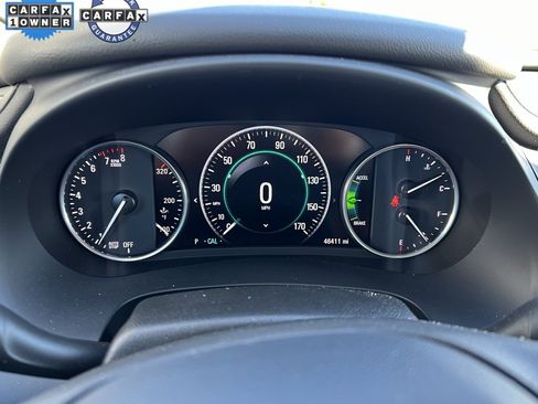 Used 2019 Buick LaCrosse Essence w/ Sights and Sounds Package image 12