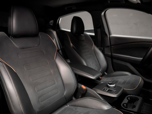 Used 2021 Ford Mustang Mach-E GT image 59