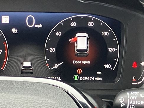 Certified 2024 Honda Pilot Elite image 23