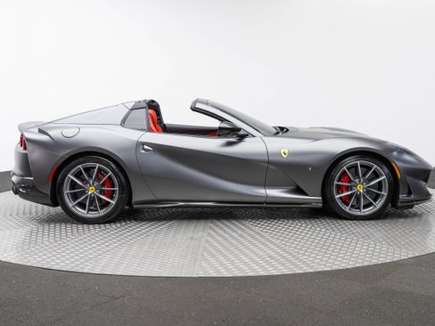 Certified 2023 Ferrari 812 GTS RWD image 9