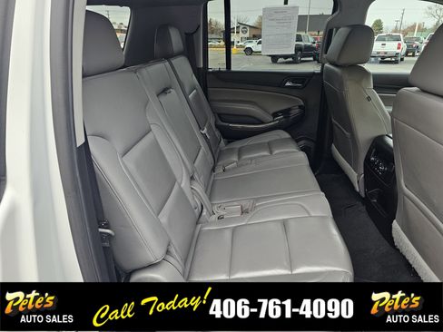 Used 2020 Chevrolet Suburban LT image 16