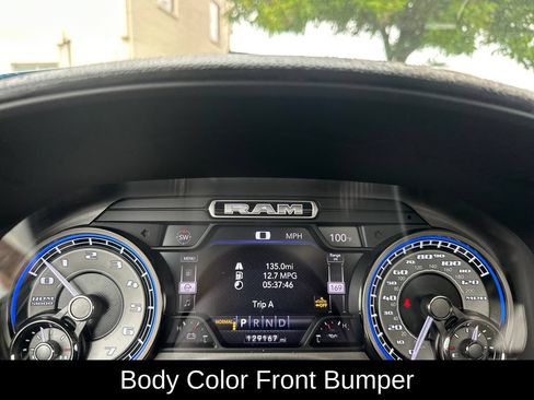 Used 2020 RAM 1500 Limited w/ Black Appearance Package AWD/4WD image 16
