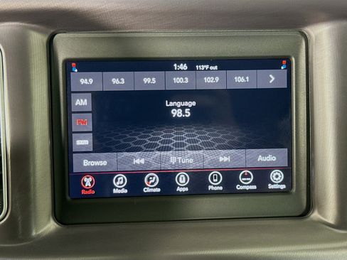 Used 2019 Dodge Charger SXT RWD image 16